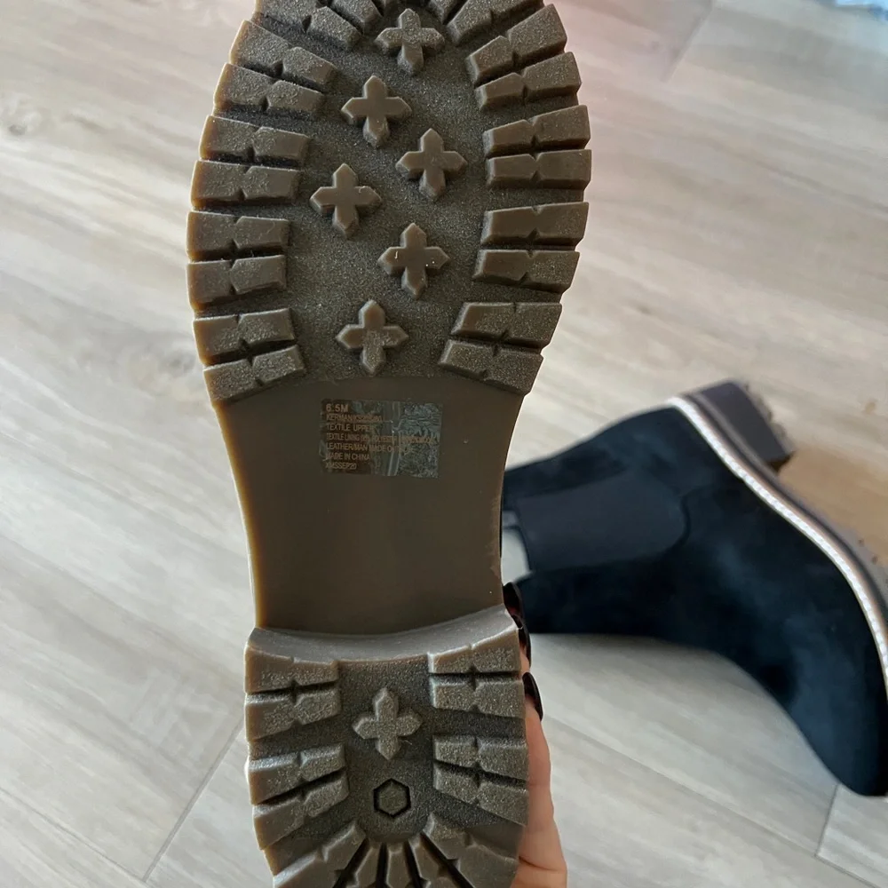 Booties - Picture 2 of 3